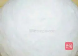 Illustration of making dough pie 1