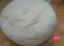 Illustration of how to make scallion pancake 8