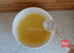 Illustration of how to make green onion egg pancake 4