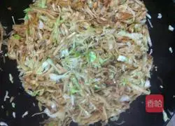 Illustration of making fried cabbage pancakes 5