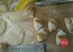 Illustration of how to make bean paste cake 2