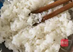 Illustration of how to make kimbap/sushi 1