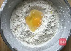 How to make hand cakes 1