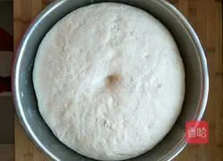 Illustration of how to make scallion pancakes 7