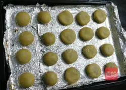 Illustration of how to make crispy cakes 3