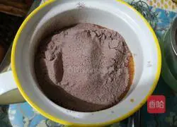 Chocolate Cake Recipe Illustration 11