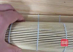 Illustration of how to make sushi 10