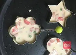 Illustration of how to make love cherry tomato pancakes 9