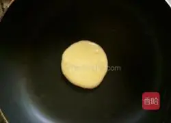 Illustration of how to make milk and egg tortillas 7