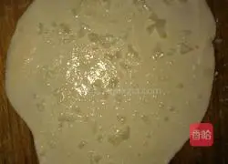 Illustration of how to make scallion pancakes 6