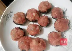 Illustration of how to make steamed pork patties with mushrooms 6