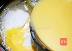 Illustration of how to make 8-inch tiramisu 11