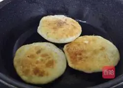 Illustration of how to bake red bean cake 10