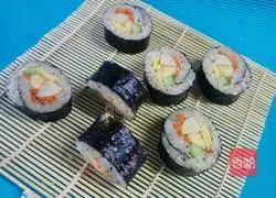 Illustration of how to make sushi 13