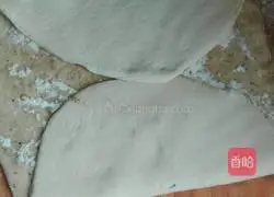 Illustration of making salt and pepper layer cake 12