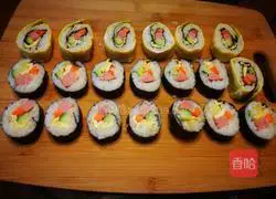 Illustration of how to make delicious ham sushi 8