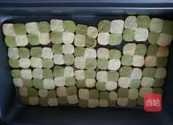 Illustration of how to make matcha original checkerboard shortbread 5