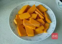 Illustration of how to make pumpkin cake 1