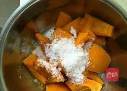 Illustration of how to make pumpkin cake 3