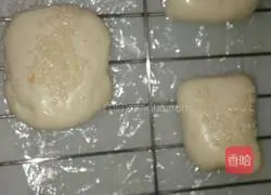 Illustration of how to make pretzels 7