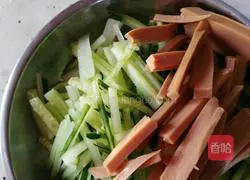 Illustration of how to make egg pancakes 2