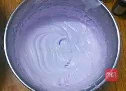 Strawberry Cream Cake Recipe Illustration 11