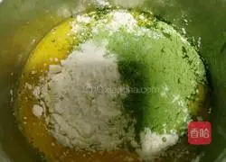 Illustration of how to make a small bite of pancake 1