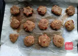 Illustration of how to make red date and walnut cake 8