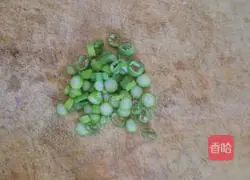 Illustration of how to make peanut and purple cabbage pancakes 5