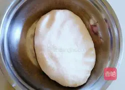 Illustration of how to make fennel pork pie 2