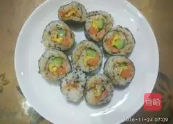 Illustration of how to make homemade sushi rolls 7