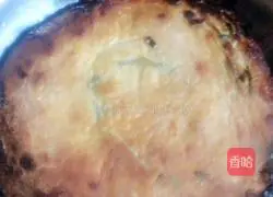 Illustration of how to make scallion pancake 5