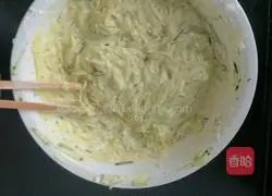 Illustration of how to make Caigua Pancake 3