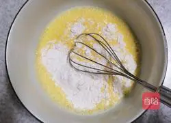 Illustration of how to make egg muffins 3