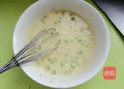 Illustration of how to make chive egg pancake 7