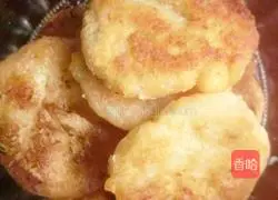  Illustration of how to make black pepper potato pancakes 6