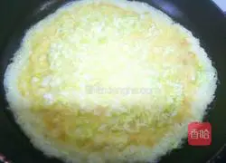 Illustration of how to make cabbage egg pancake 8