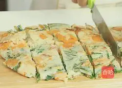 Illustration of how to make meat and vegetable pancakes 11