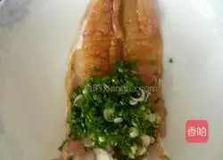 Illustration of how to make Kuilong fish cake 3