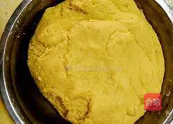 Illustration of how to make sweet potato pancakes 3