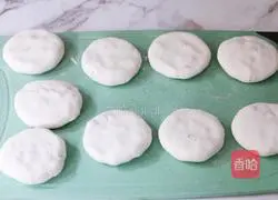 Illustration of making glutinous rice and red bean cake 6