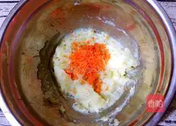 Potato and Lotus Root Cake Recipe Illustration 7