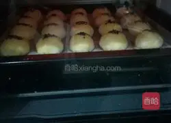 Illustration of how to make chess cakes 15