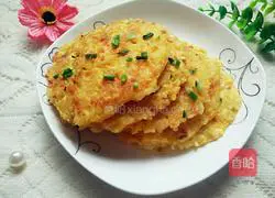 Illustration of how to make egg rice pancakes 9
