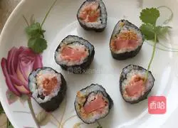  Illustration of how to make ham sushi 9