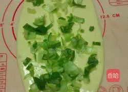 How to make scallion pancakes 4