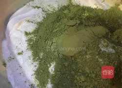 Strawberry Matcha Cheesecake Recipe Illustration 10