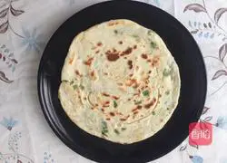 Illustration of how to make green onion cake 4