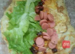 Illustration of home-style egg-filled pancakes 7