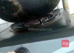 Illustration of how to make egg pancakes 4